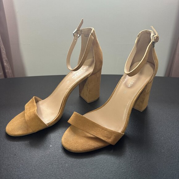 JOE FRESH : Block Heel Sandals - Picture 3 of 5